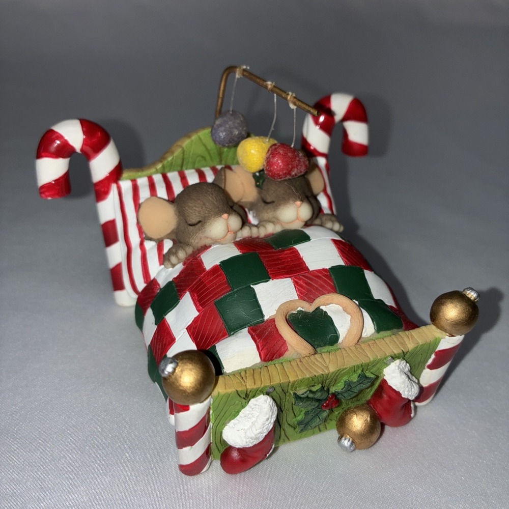 Charming Tails Visions Of Sugarplums 2004 Mouse Figurine Christmas 87/125 5"